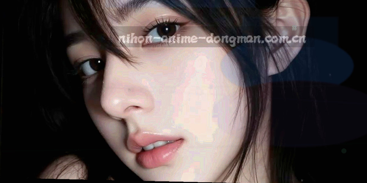 异世界圣女在发光神殿中举起法杖的画面